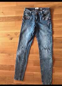 Spodnie jeansowe House r.xs dziewczęce wysyłka 1 zł