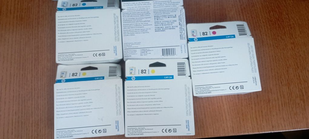 Продам картридж hp 82 серии