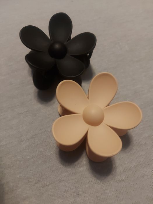 Dwie spinki do włosów  NoWe