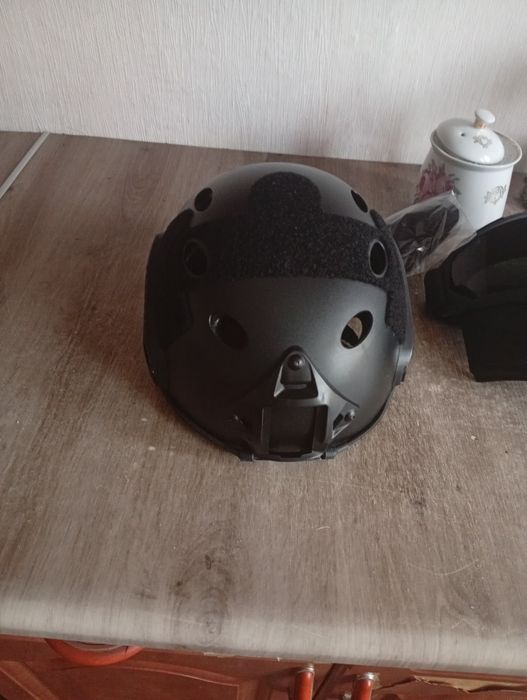 Продам шлем новый