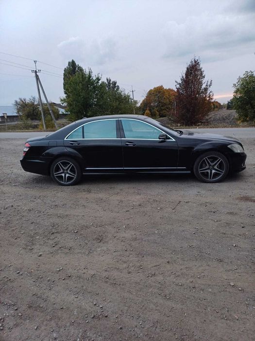 Продам мерседес 550 s класс 5.0 бензин 2008 р. Цена 13000 $