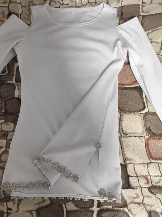 Туніка (відкриті плечі) розмір S