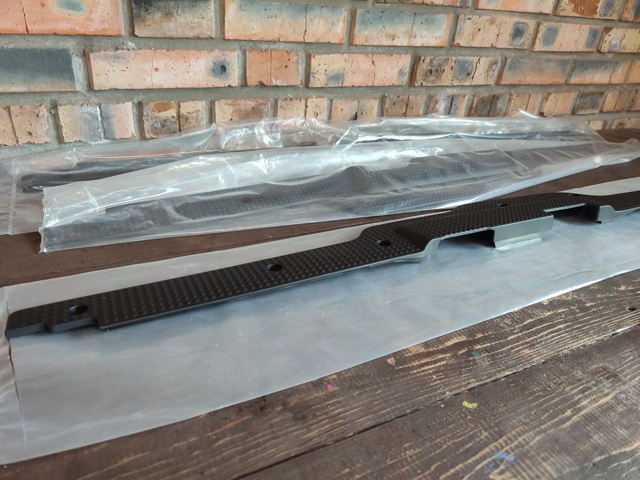 Планка задня поріг накладка порог trafic vivaro primastar трафик вивар