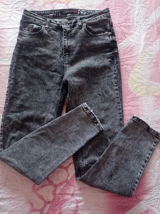 Джинси мом 26-27 розмір.