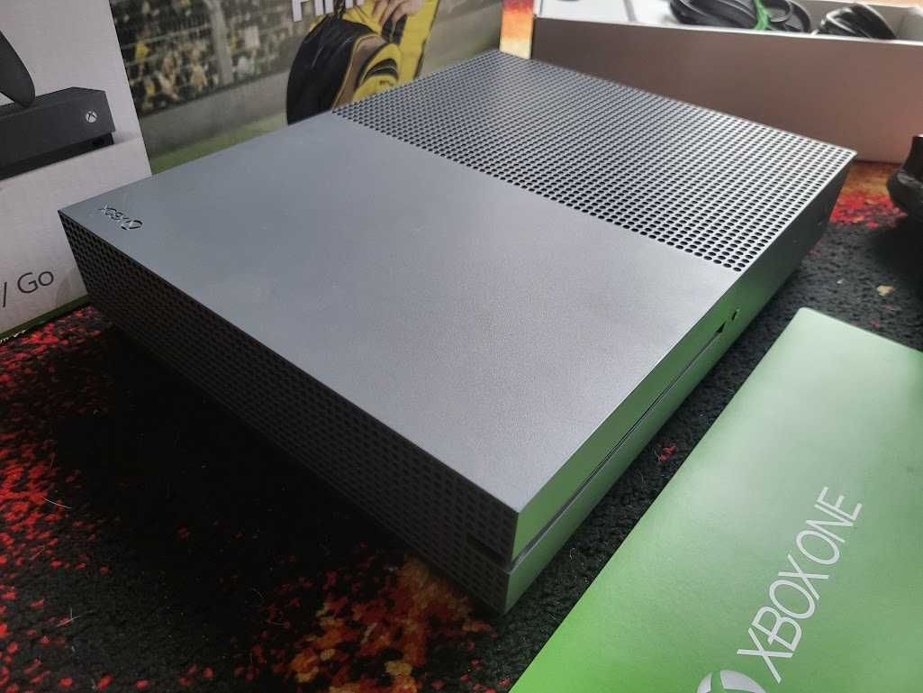 Xbox ONE S 500GB Grey Szary, Pad, Okablowanie - Stan BDB