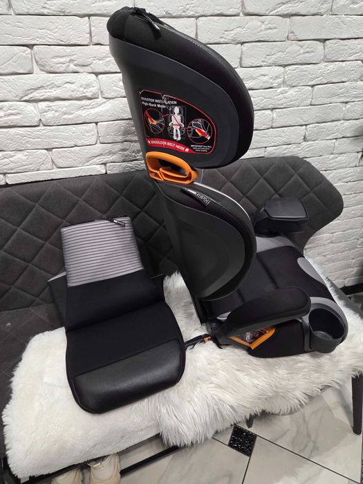 Дитяче автокрісло Chicco KidFit, 2/3 вікова група, ISOFIX, накидка Eva