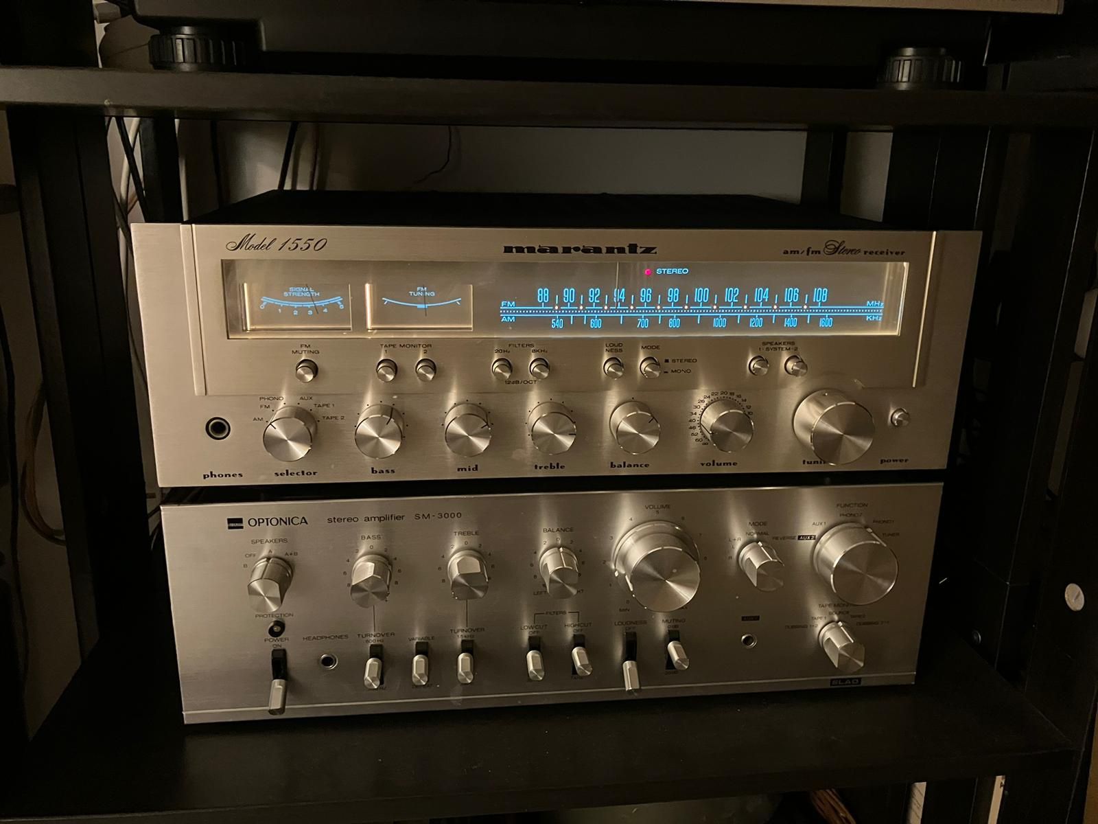 Amplituner Marantz