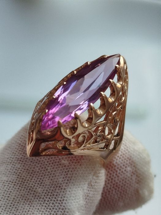 Золотое кольцо СССР с Александритом Золота радянська каблучка