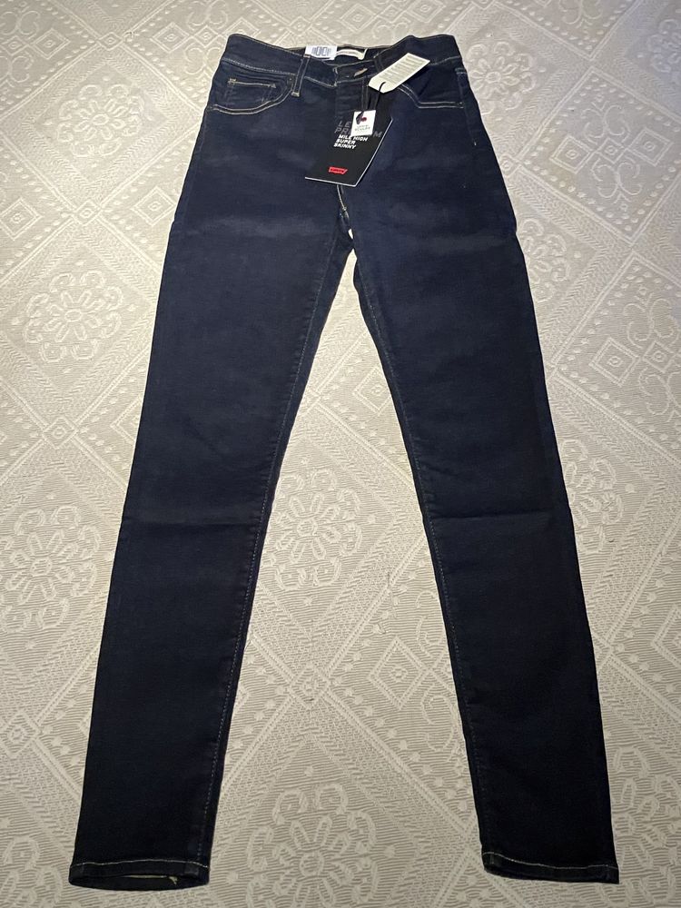 Calças Levi’s Mile High RiseSuper Skinny novas , W25 L30