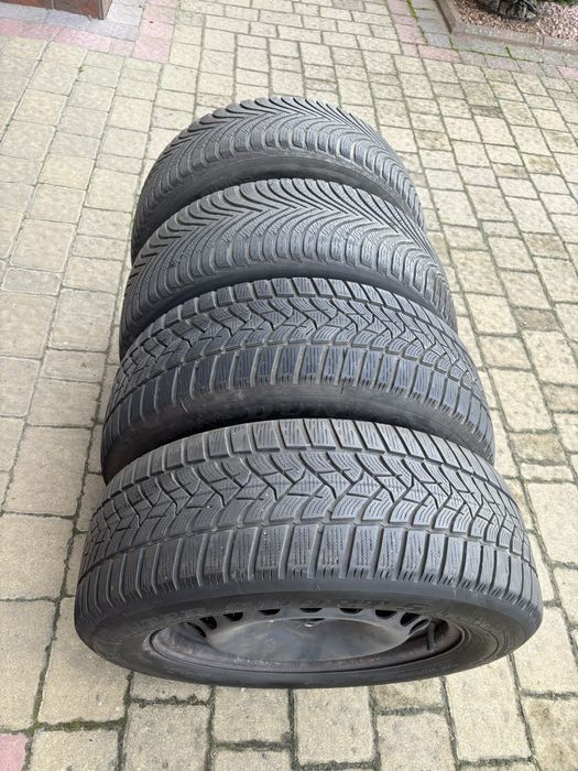 Резина зимова 215/60R16 Dunlop 21р. Miheline 2шт. 16р..