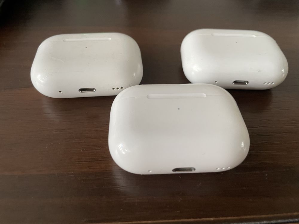 Оригинальный кейс AirPods Pro 2 A2968 A2700