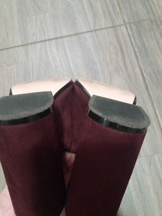 Шльопанці, мюлі, розмір 39