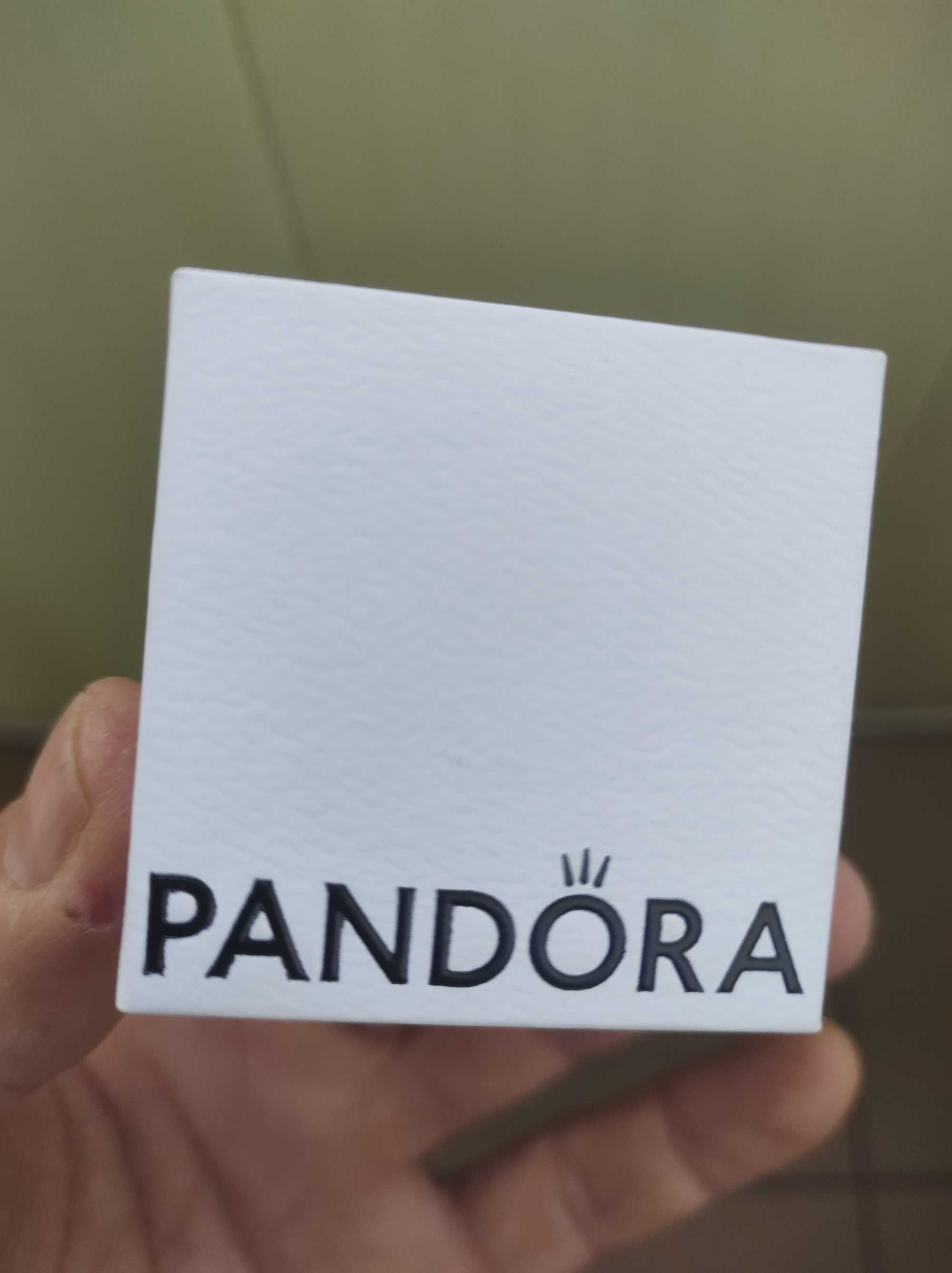 Подарочная Louis Vuitton коробка Луи Витон подарок упаковка Pandora