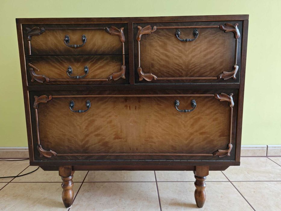 Meble drewniane do salonu