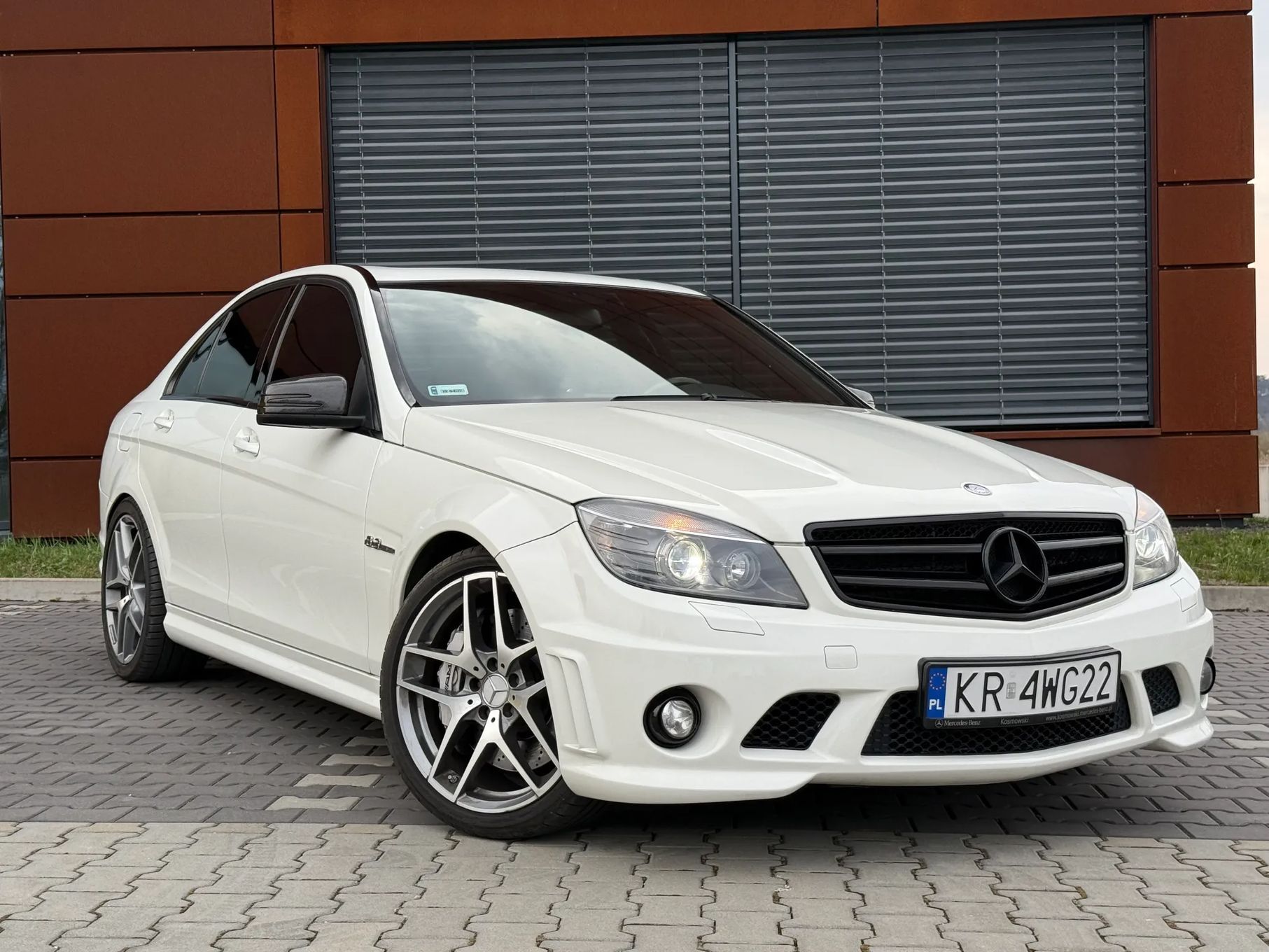 Mercedes-Benz Klasa C C63 AMG Kamera Fotele pikowane, Harman Kardon, Bluetooth