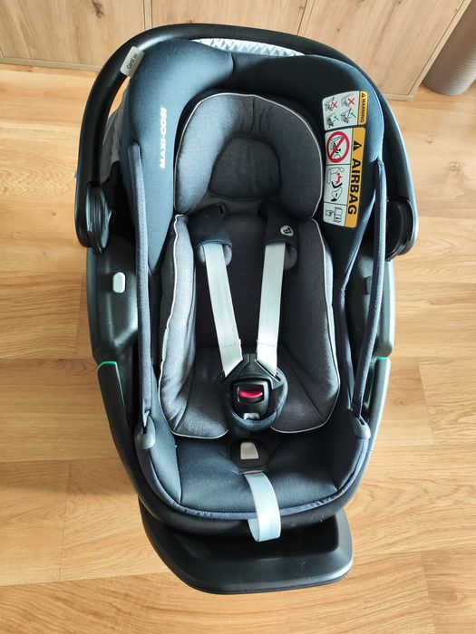 Fotelik samochodowy Maxi-Cosi Coral 360 + baza Familyfix 3
