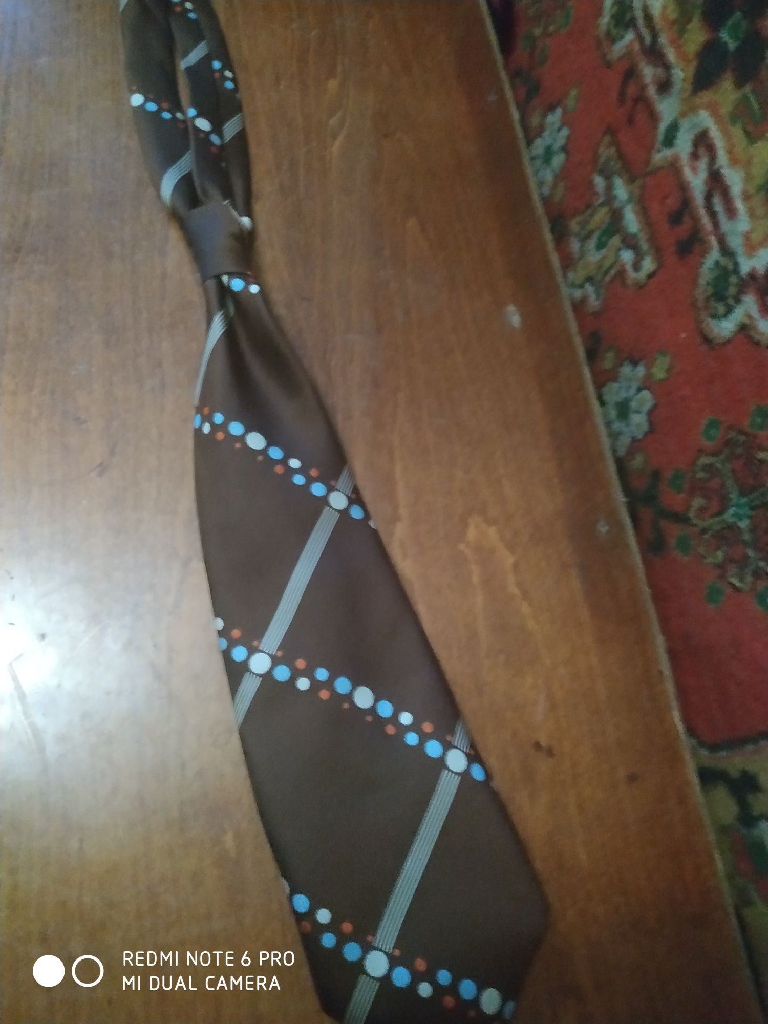 Продам галстуки для мужчин