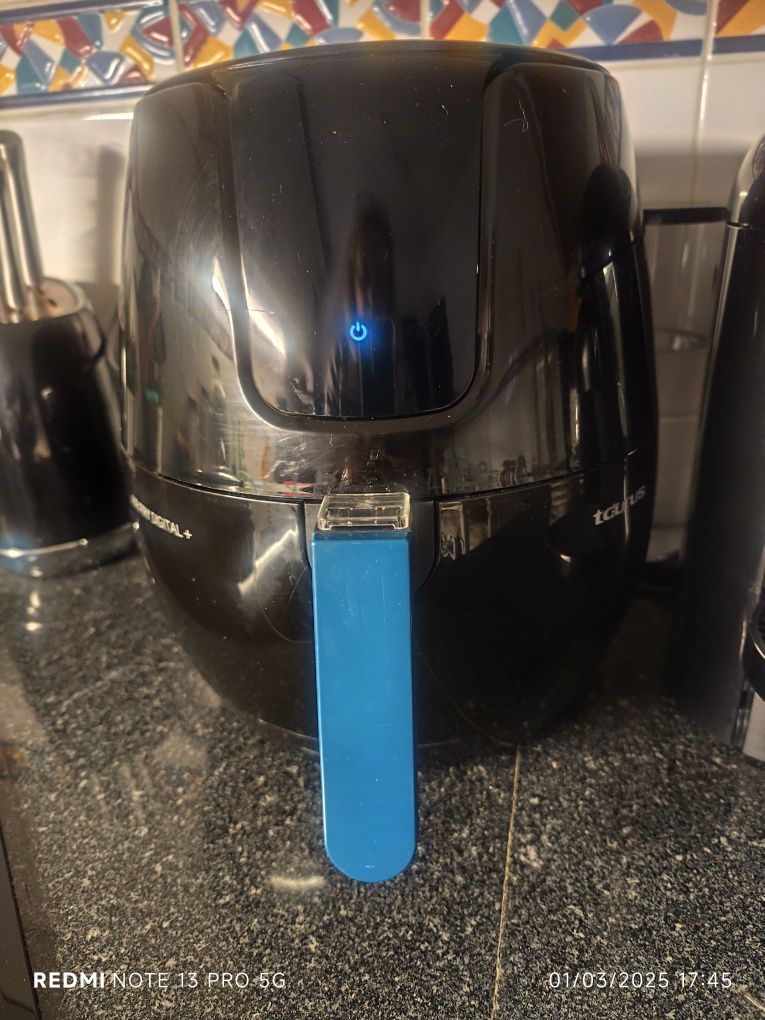 Vende-se Air Frier 3,5 lt