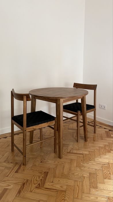 Mesa + 2 cadeiras IKEA