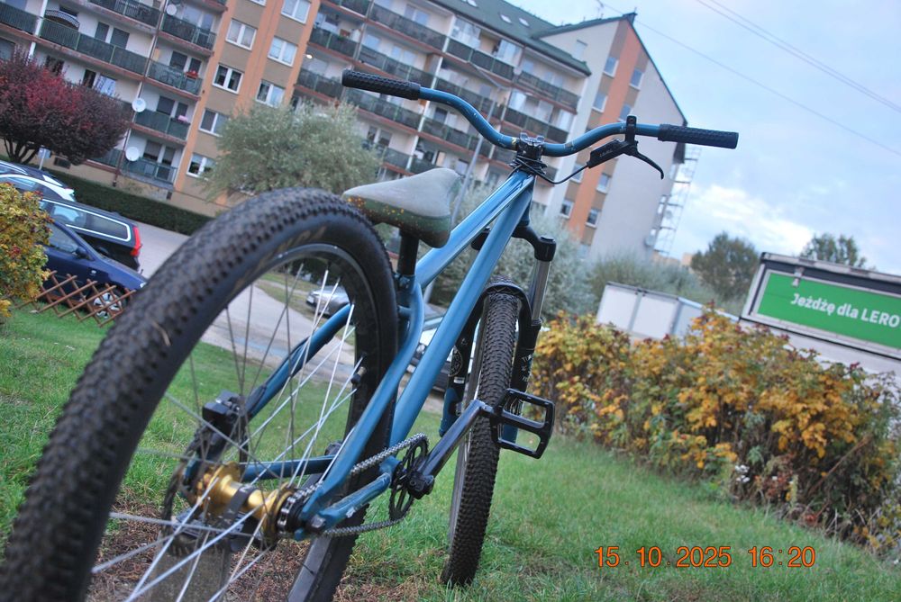 Rower dirt ns Bikes metropolis 2018