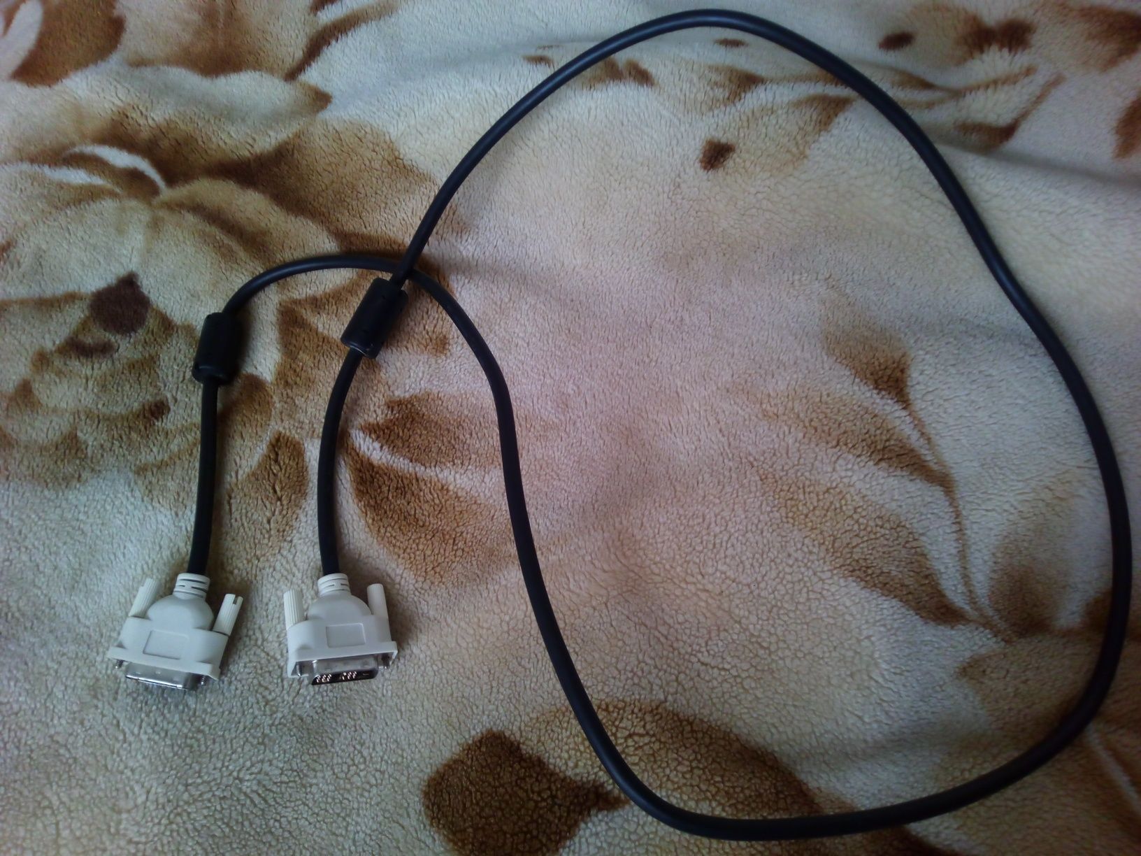 DVI кабель для моніторів пк.