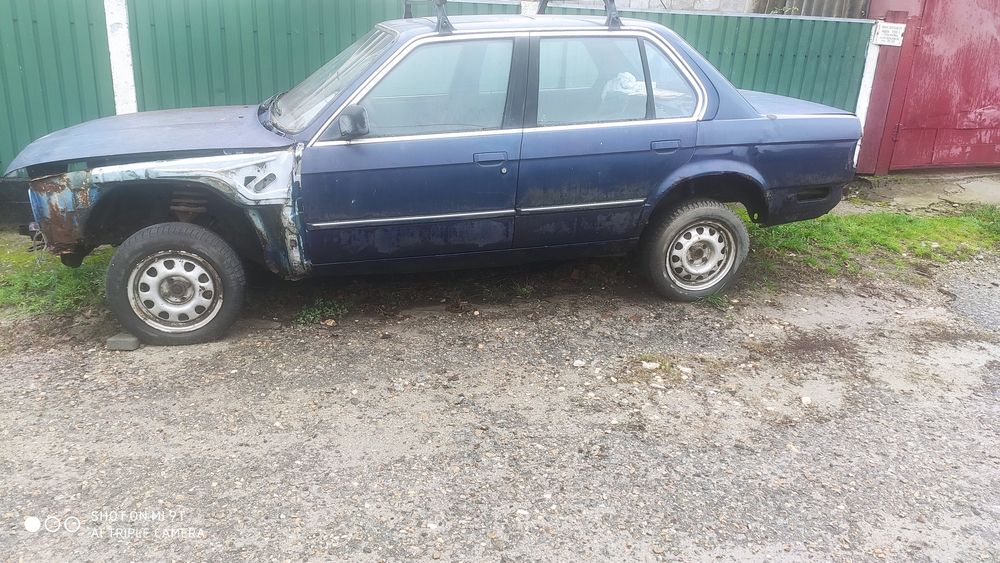 Продам БМВ 325 2.5 дизель