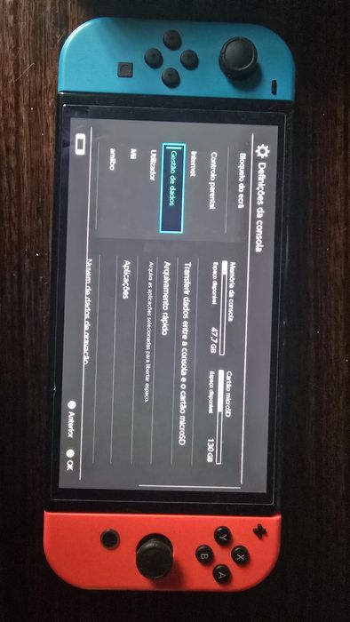 Nintendo Switch OLED + Cartão 256GB + Vidro Temperado — Como Nova!