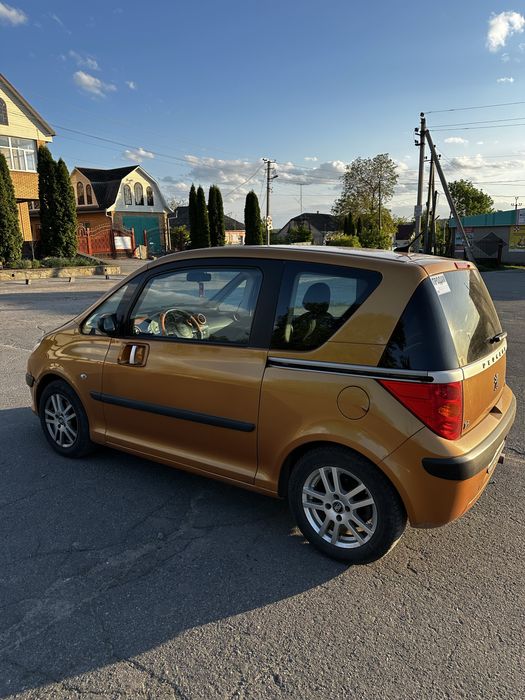 ПРОДАМ Peugeot 1007