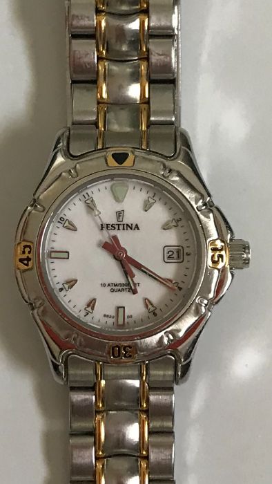 Relógio de Senhora, marca Festina