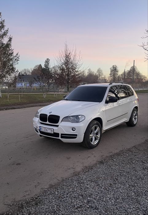 Кросовер Білий бмв х5 е70 3.0 2007