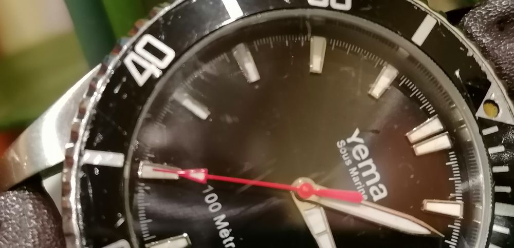 Relógio yema de mergulho
