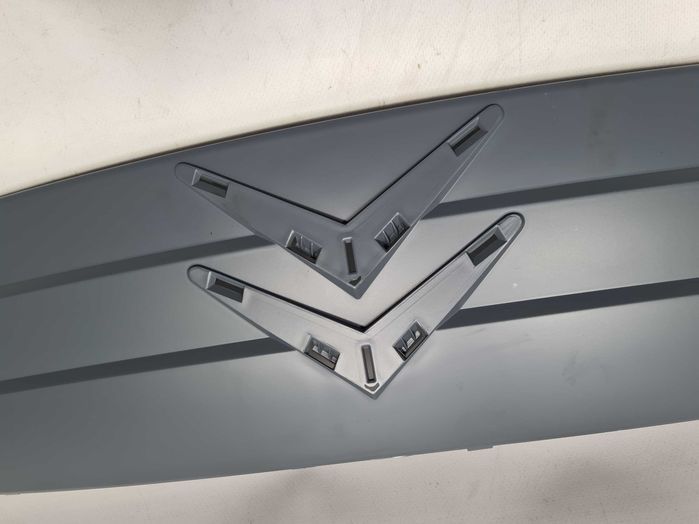 CITROEN C2 03-08 ATRAPA przód przednia GRILL GRIL  KRATKA nowa