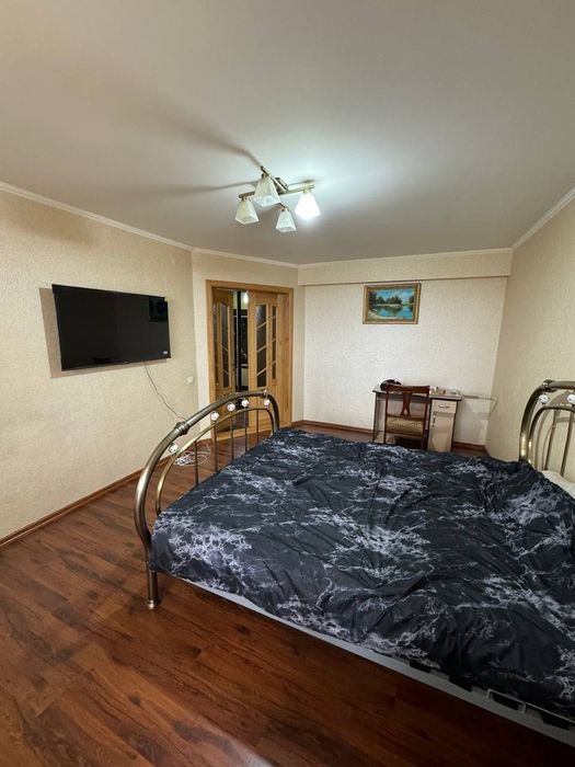 2 кім квартира в центрі міста Обмін