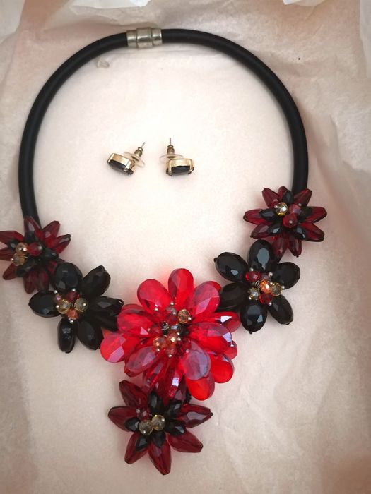 Conjunto Colar e Brincos