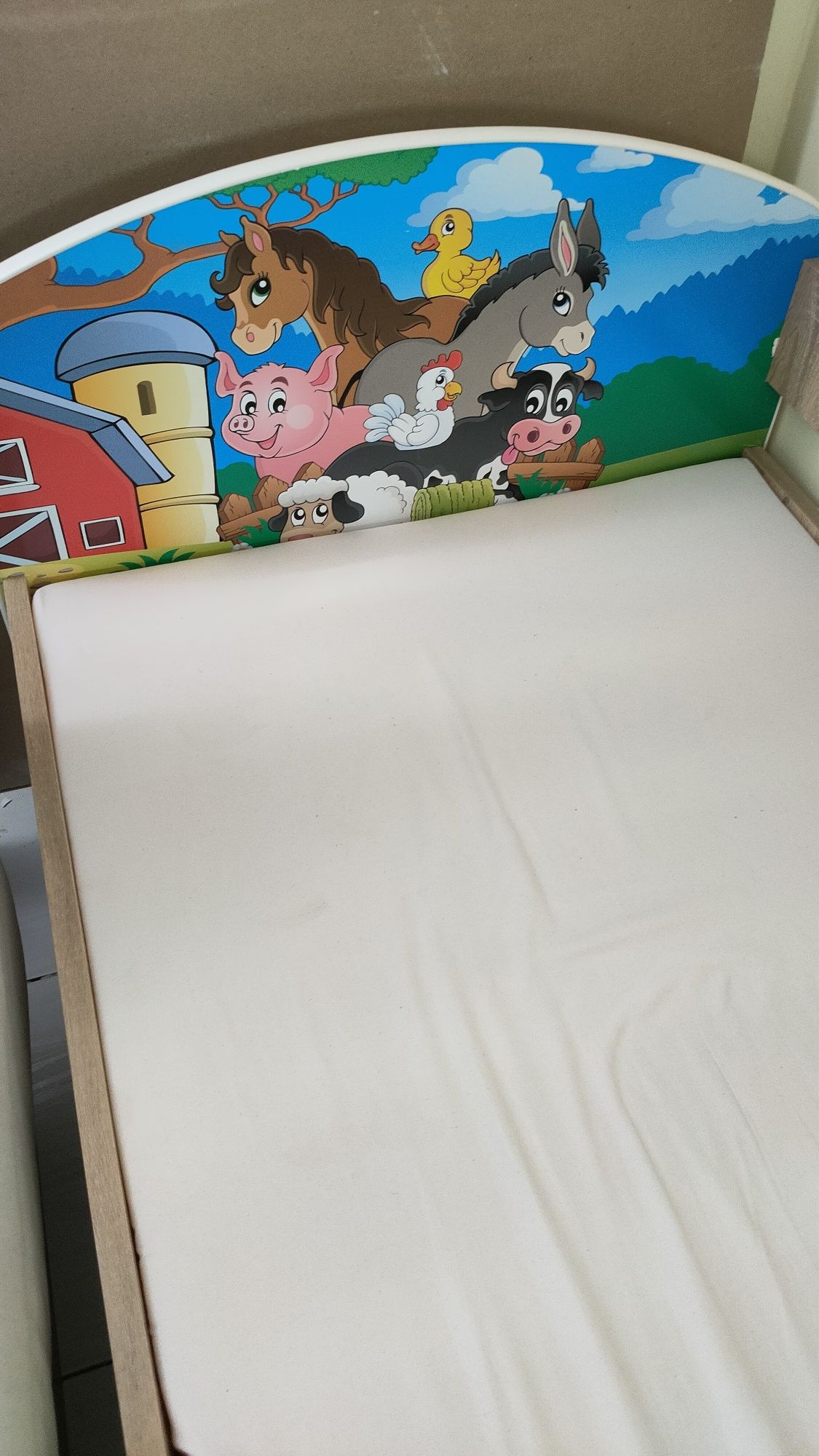 Łóżko, łóżeczko 140 x 70 dla dziecka