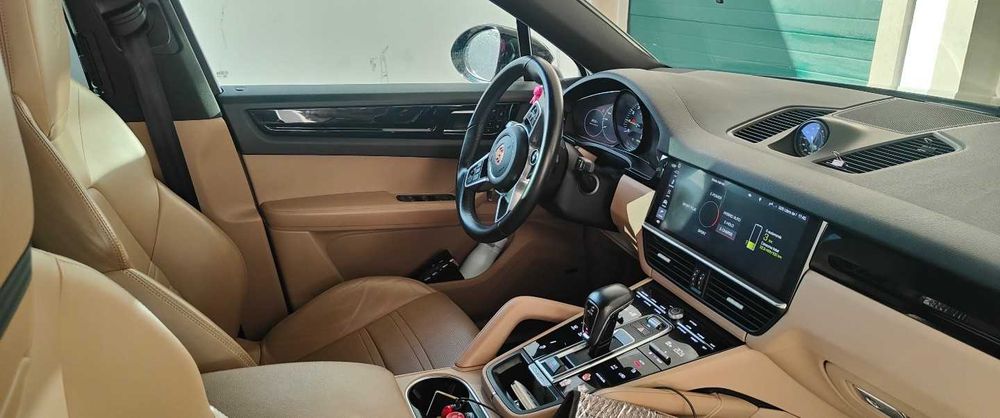 Porsche Cayenne Híbrido Plug in com Garantia Porsche e Jantes 22