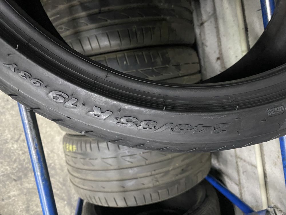 Літні шини 245/35 R19 (93Y) PIRELLI