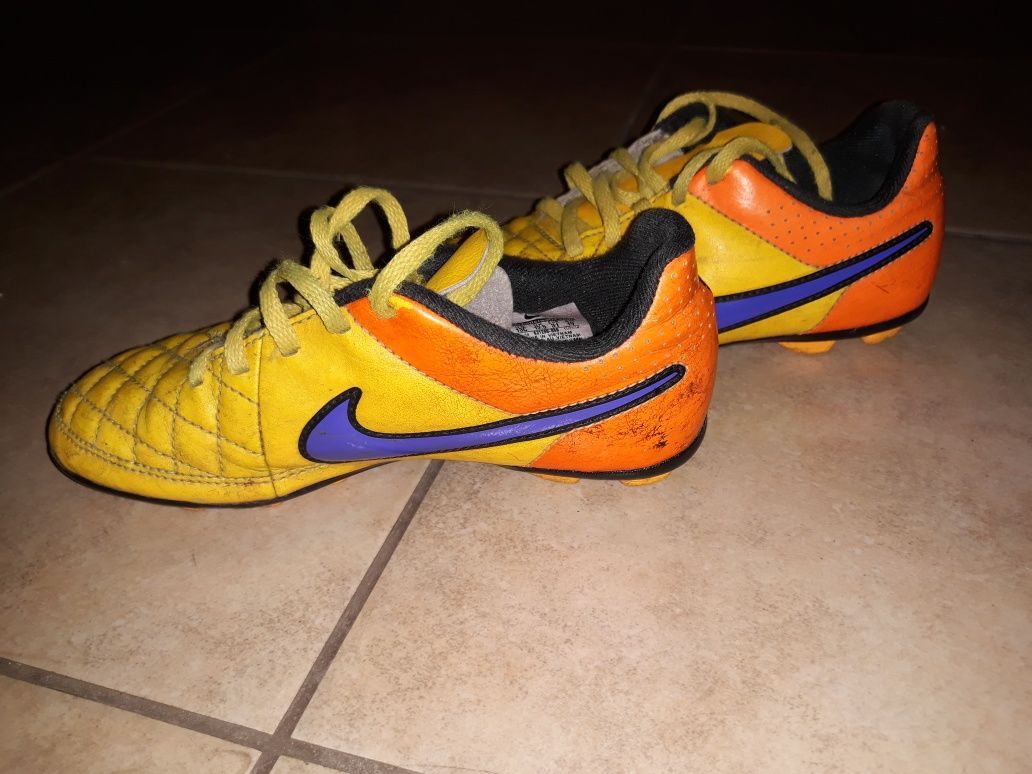 Korki lanki NIKE tiempo Rozmiar 31 Wkładka 19cm