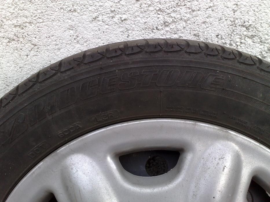 Jantes e pneus 15" Renault Clio III