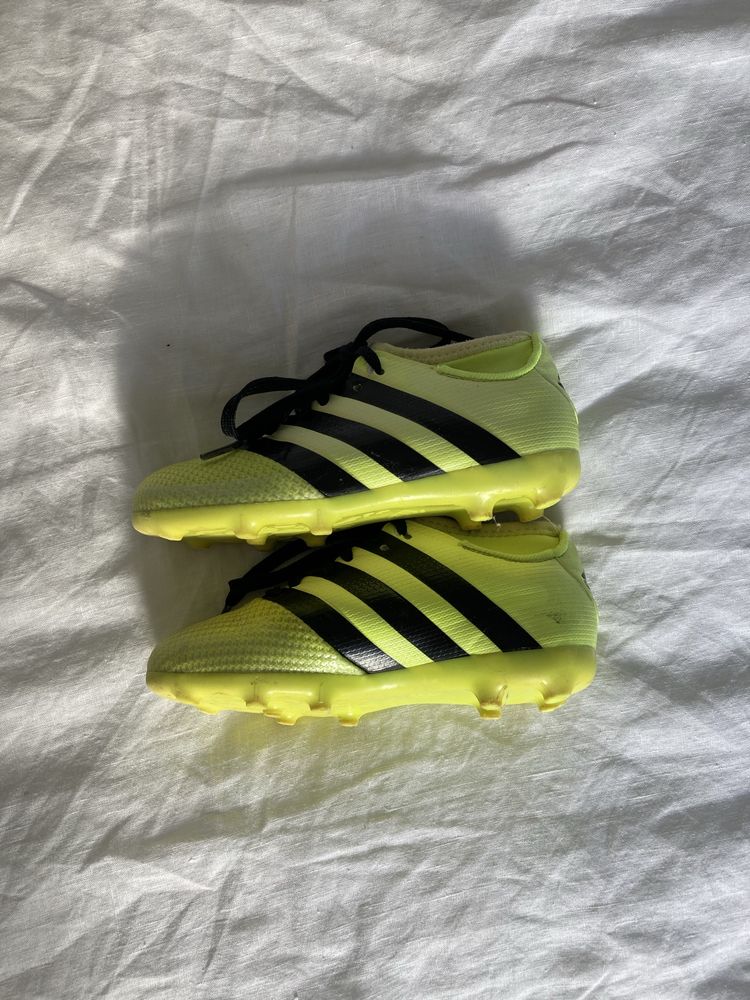 Buty korki adidas rozm. 28