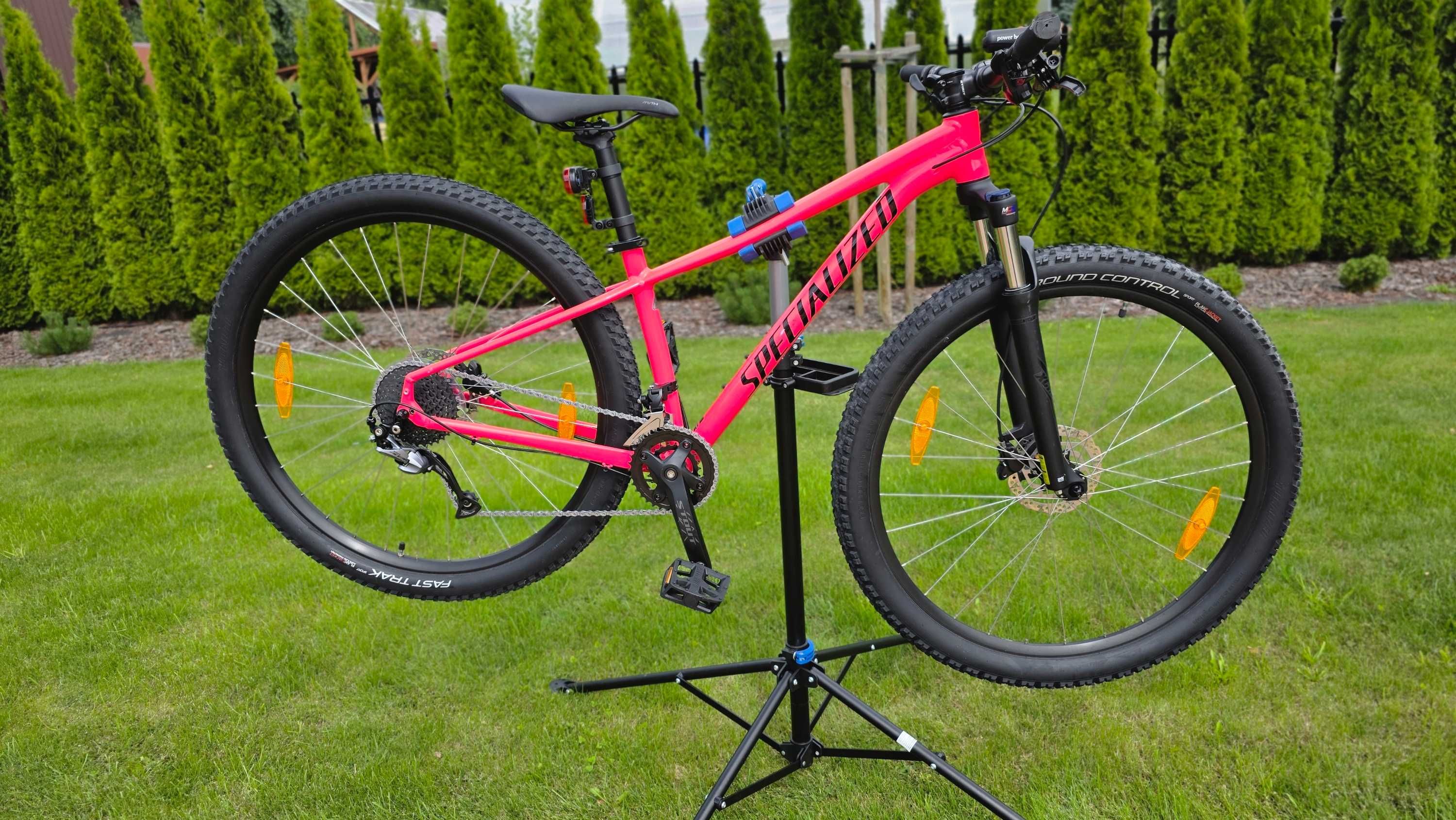 SpEcIaLiZeO sx Women