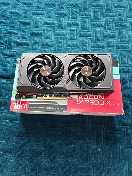 AMD Radeon RX 7600 xt 16gb