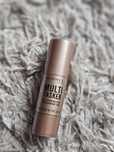 Multi-tasker bronzer do twarzy w sztyfcie Rimmel