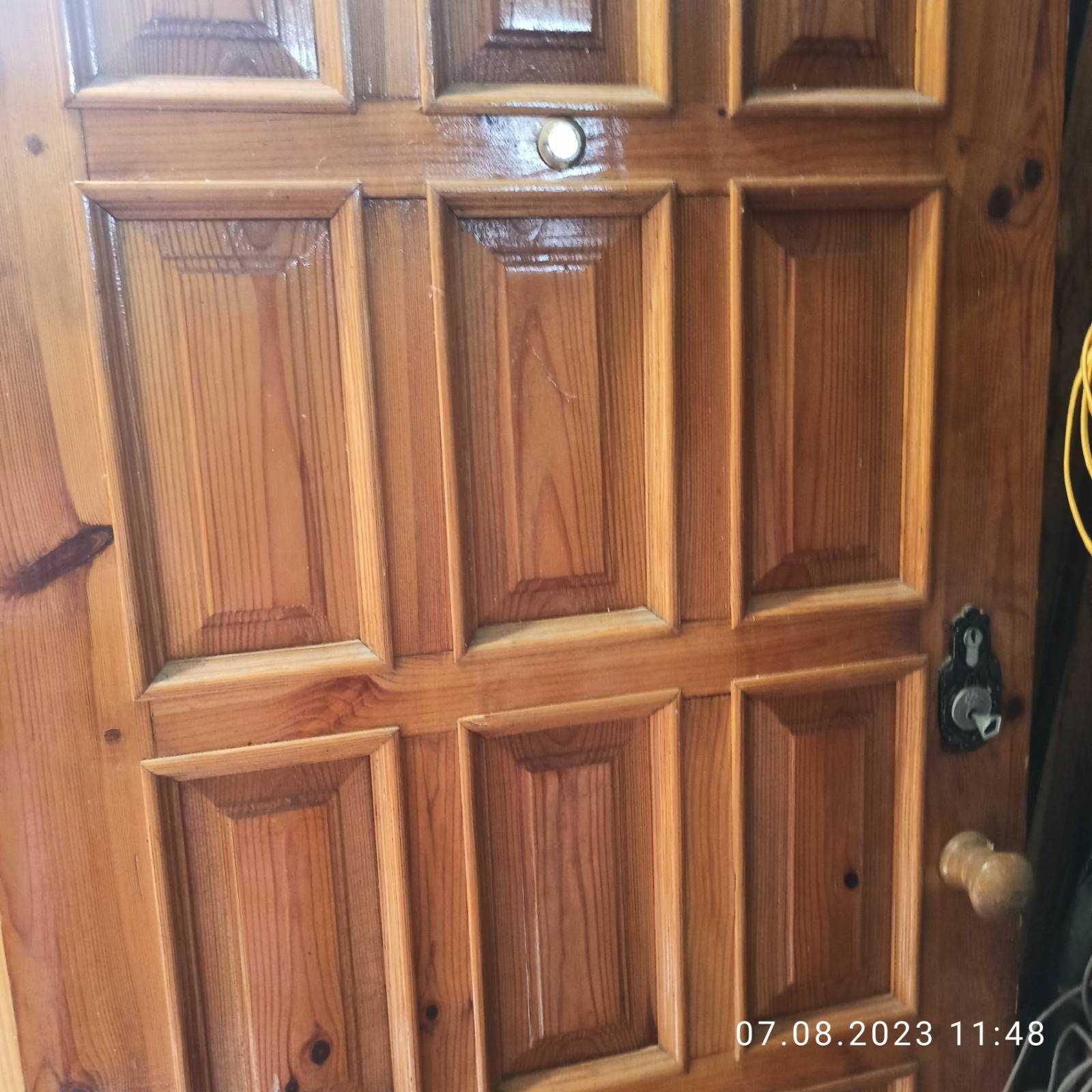 Двері вхідні подвійні дерев'яні (два полотна подвійна коробка)