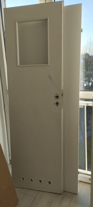 Drzwi wewnętrzne biale 60/80