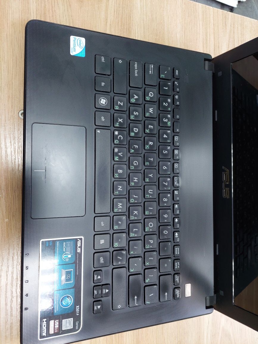 Продам ноутбук Asus x301A