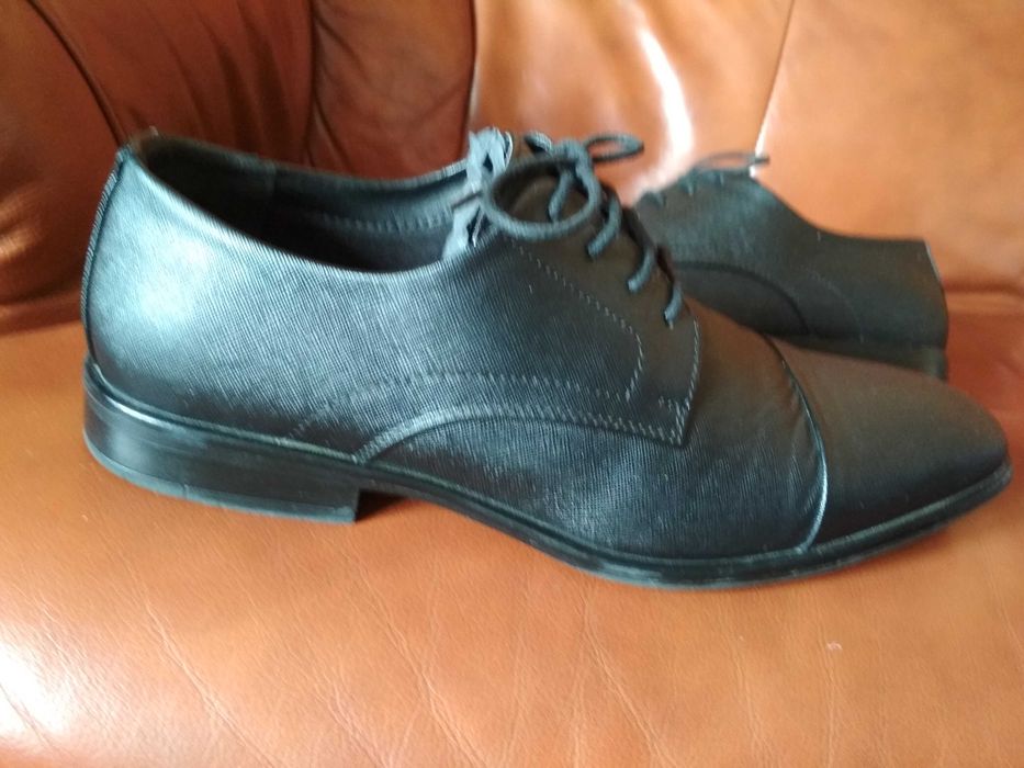 Eleganckie buty męskie chłopięce 40