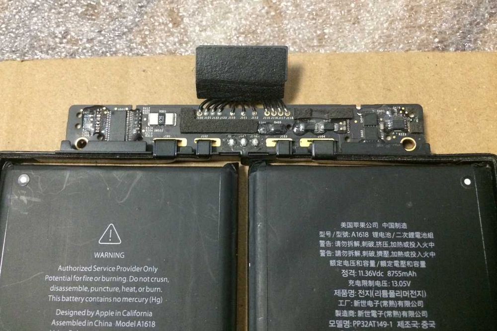 Батарея Акумулятор MacBook Pro Retina 15 2015 A1398 A1618 під ремонт
