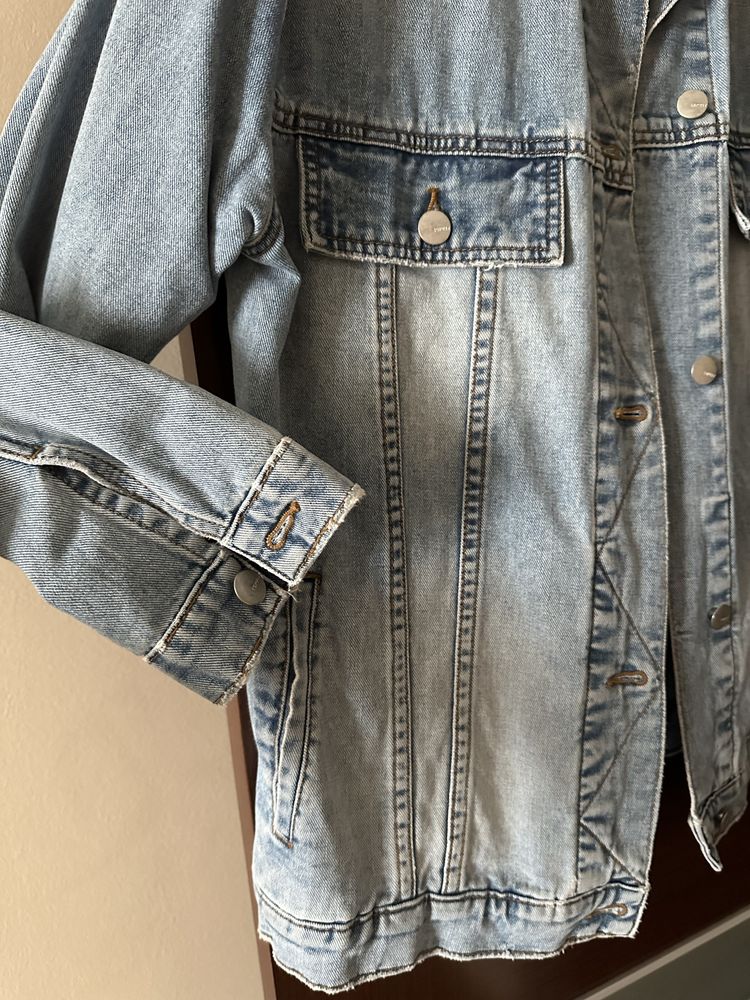 Курточка джинсова  жіноча