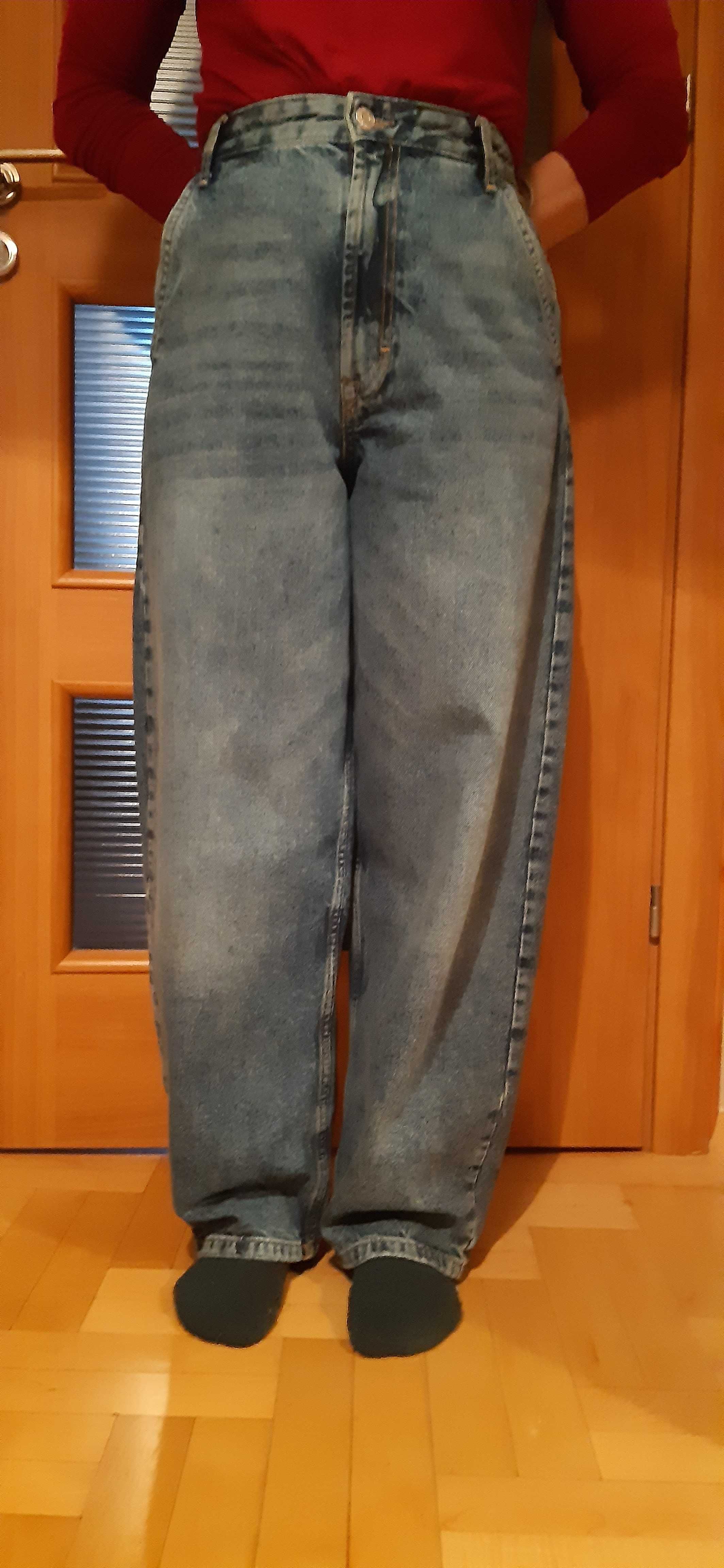 Jeansy buggy Bershka rozmiar 34